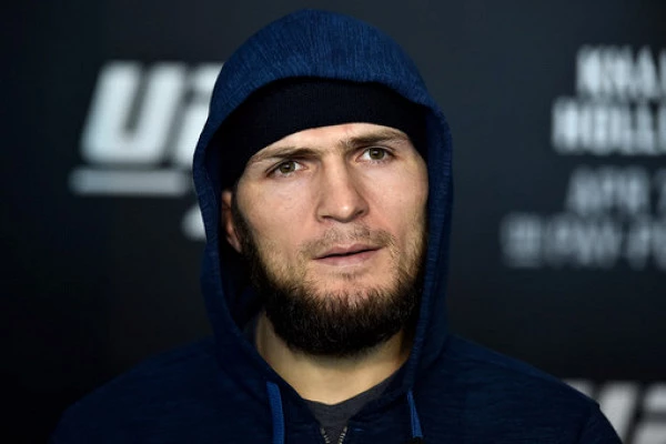 Бойцы UFC обвинили Хабиба в трусости